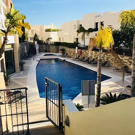 Apartment Lets In The Sun Samara