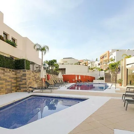 Apartment Lets In The Sun Samara *